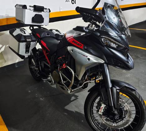 DUCATI MULTISTRADA 1200 V4 RALLY ADVENTURE DUCATI MULTISTRADA 1200 V4 RALLY ADVENTURE